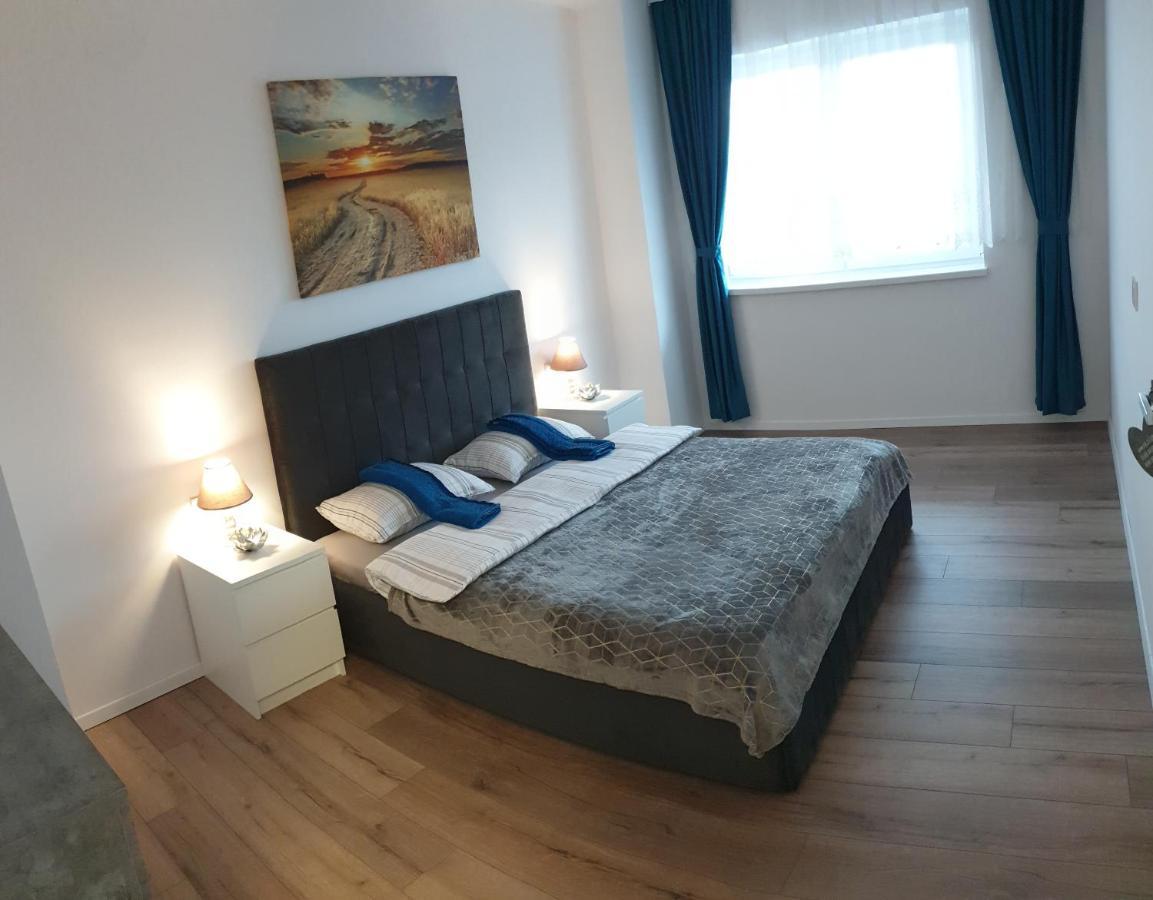 Iosia Apartment 203 Gran Varadino Esterno foto