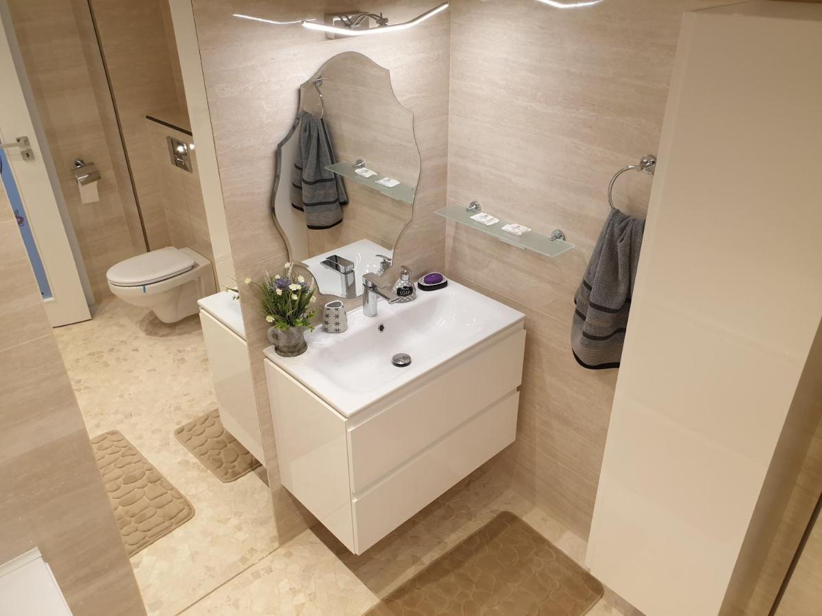 Iosia Apartment 203 Gran Varadino Esterno foto
